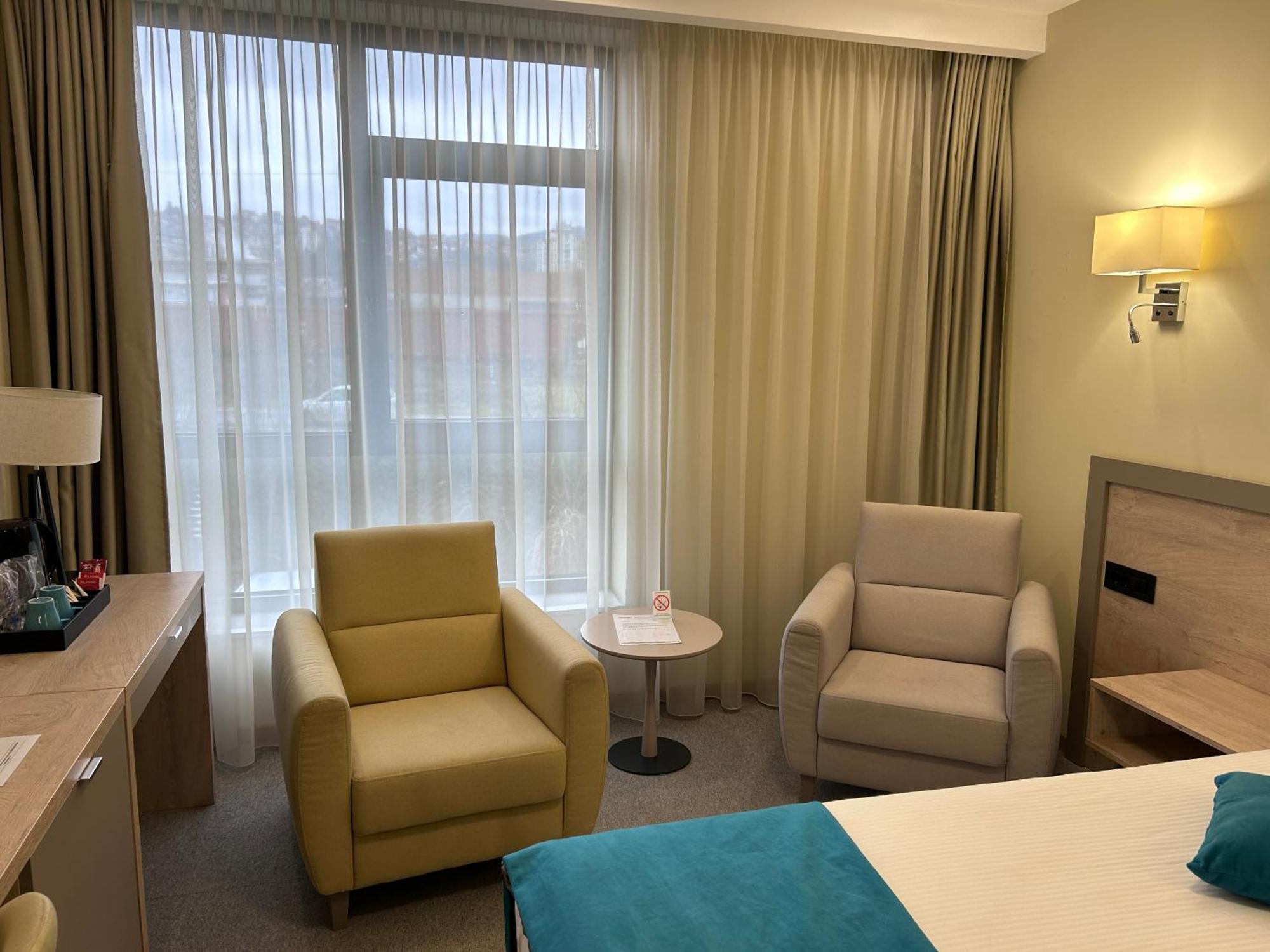 Hotel Siesta Užice エクステリア 写真